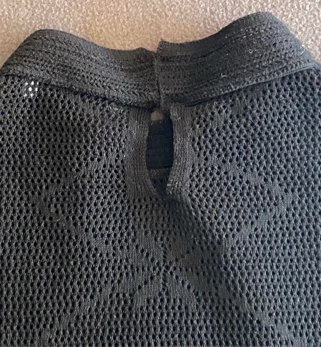 Blusa Zara encaje negra talla L