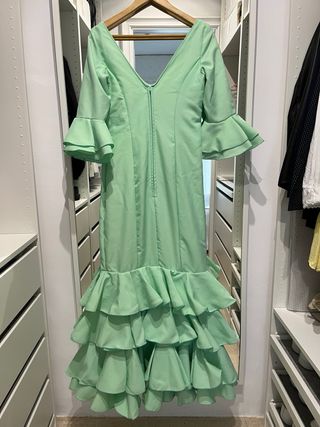 Vestido Flamenca color verde agua T40. Nuevo. 