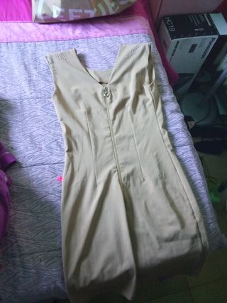 Abito da festa beige taglia M