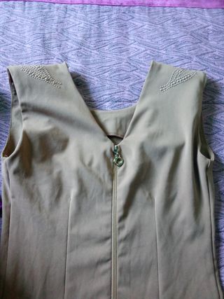 Abito da festa beige taglia M