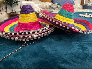 4 Gorros Fiesta Mexicanos Multicolor
