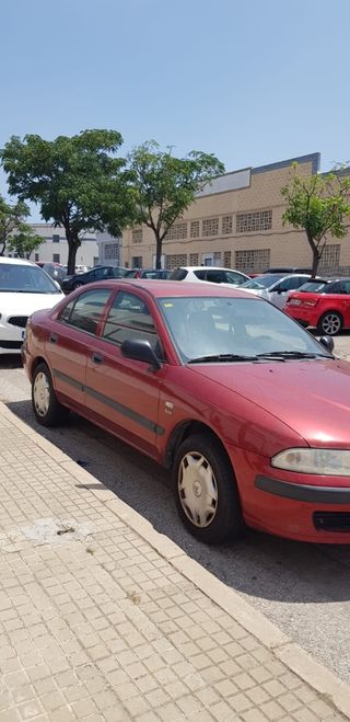 Mitsubishi Carisma 2000