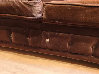 Sofá Chester Terciopelo Marrón