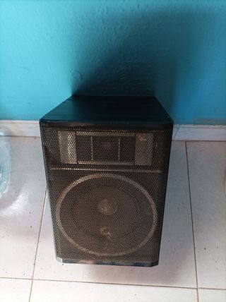 Altavoz negro