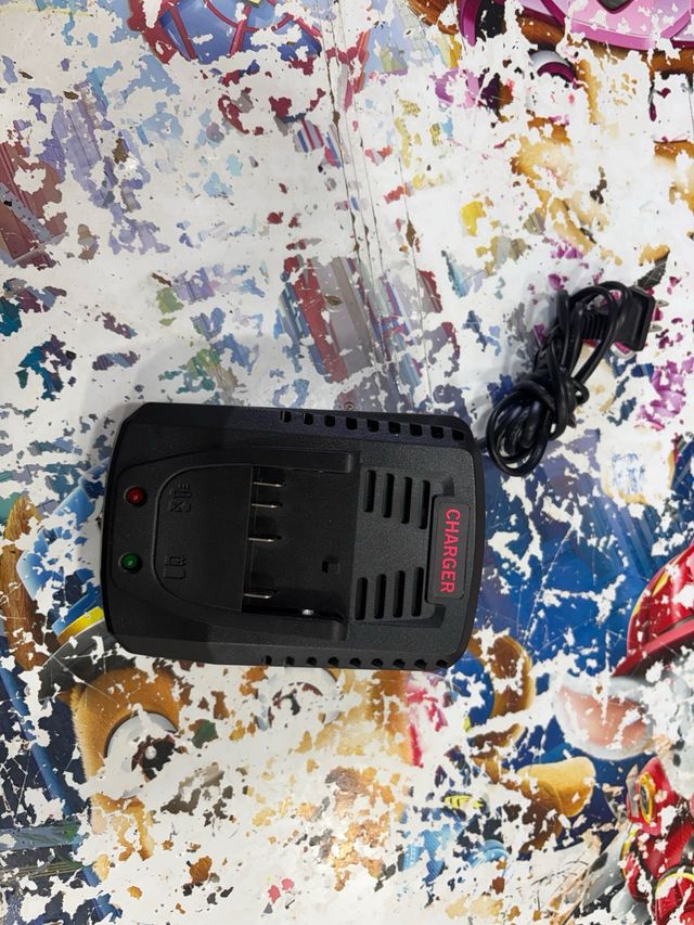 Cargador Batería Litio Snow Joe BOS 14.4B-18B