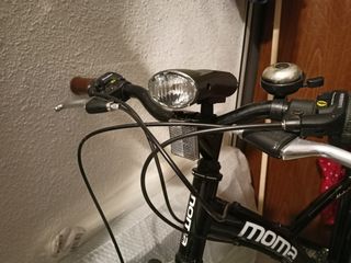 Bicicleta Paseo MOMA con Accesorios