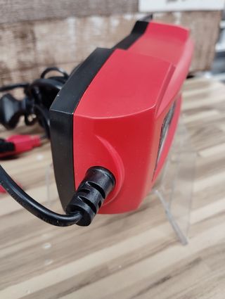 Cargador Batería  6V/12V 2A/4A