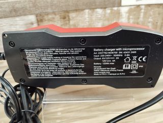Cargador Batería  6V/12V 2A/4A