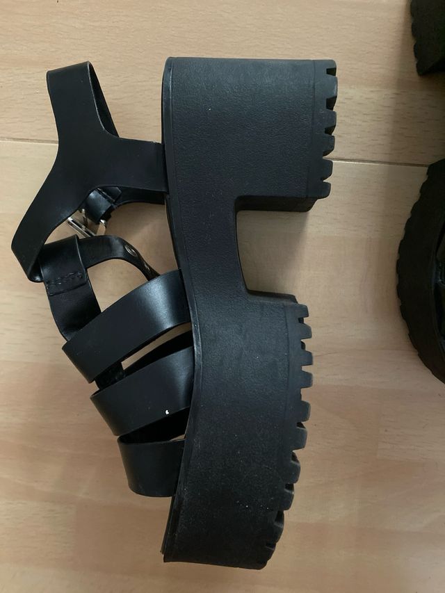 Sandalias Pull&Bear Negras