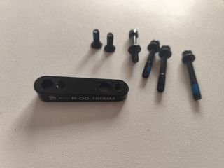 Adaptador Freno Disco 160mm + Tornillos