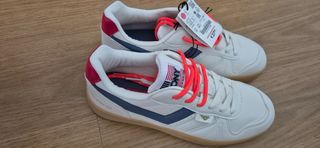 Zapatillas Lefties Blancas y Azules Talla 38
