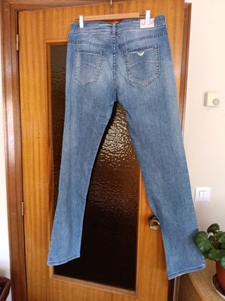 Pantalón vaquero Armani Jeans recto azul