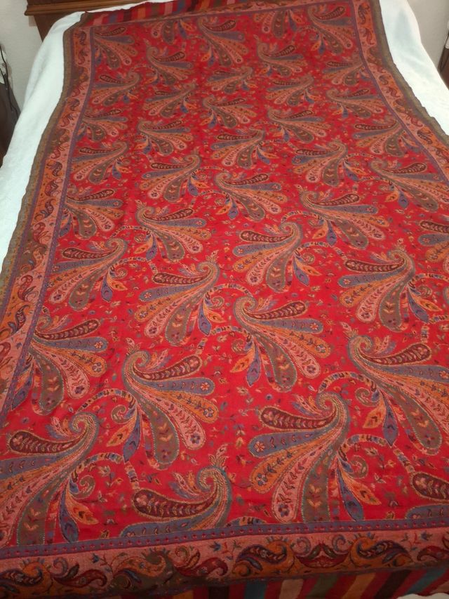 Manton,Lana Virgen 100% baturra