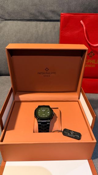 Patek Philippe Nautilus 1:1 Negro