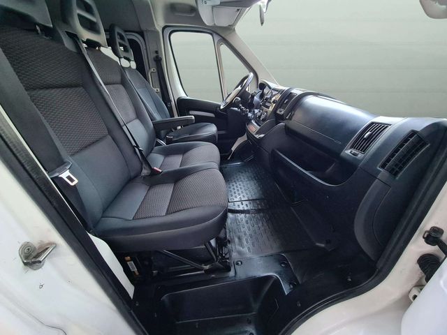 Citroen Jumper BLUEHDI 120cv. COMBI 30L1H1