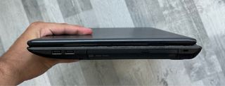 ACER 5749 - i3 - 4GB - 500GB HDD