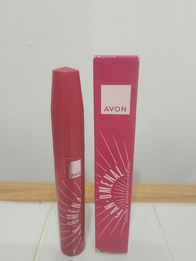 Mascara Volume & Definizione Fan-Omenal Avon