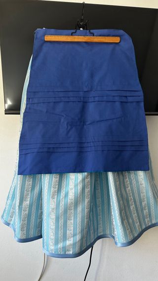 Falda Baturra Azul y Blanca