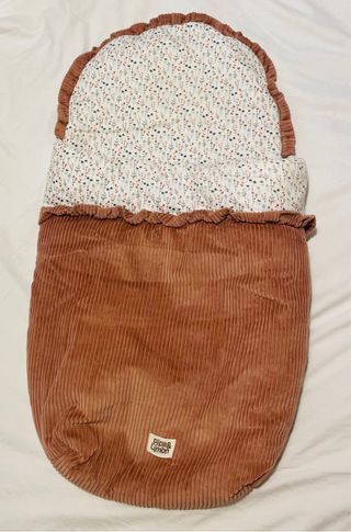 Cubrecapazo y saco de invierno