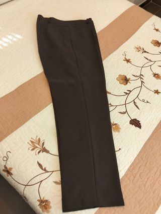 Pantalones marrones mujer