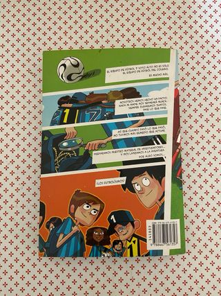 Los Futbolísimos 1: El misterio de los árbitros...