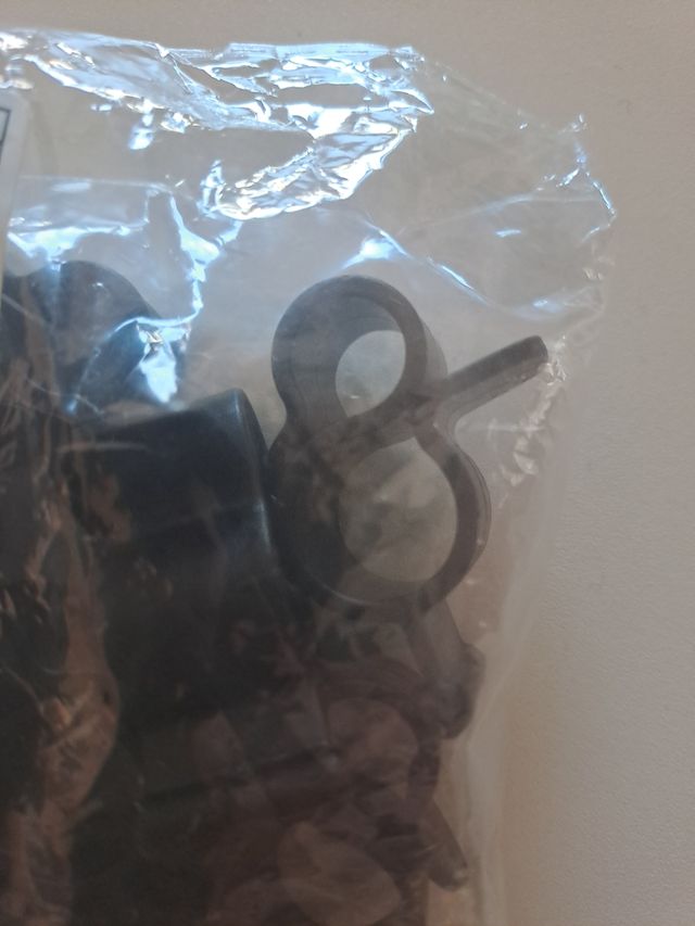 Ganchos para toldo de caravana