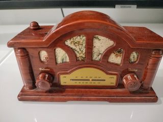 Radio de mesa estilo vintage