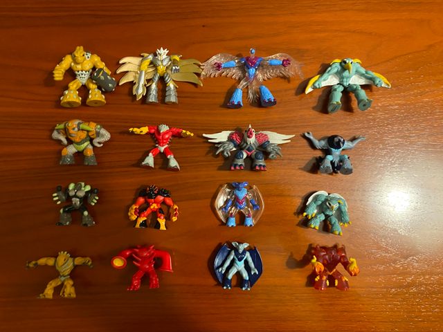 Lote Figuras Gormiti