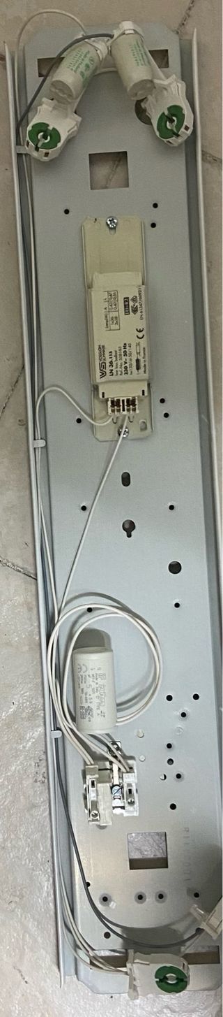 Lámpara Estanca Disano 2x18W Hydro