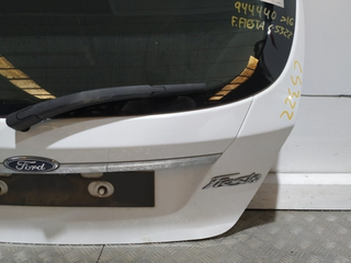 PORTON TRASERO FORD FIESTA (CNN) SFJD