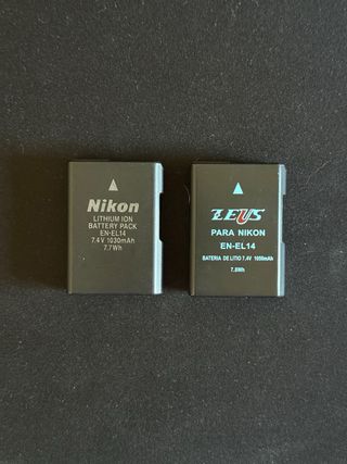 Cámara Nikon D5100 + objetivos + flash + bolsa