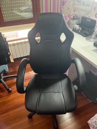 Silla de escritorio negra