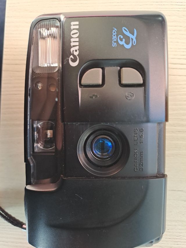 Cámara Canon Snappy EL Negra