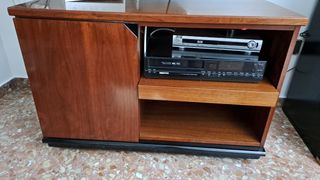 Mueble TV madera y negro