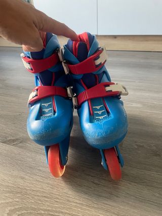 Patines en línea azules talla 26-28