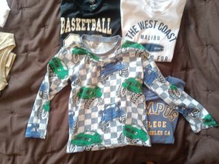 Lote 4 Camisetas Niño Talla 5-6 Años