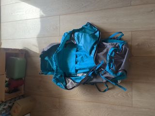 Mochila Trekking Quechua 30L Gris/Azul