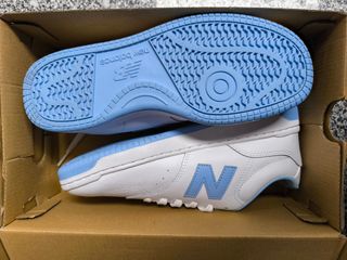 Zapatillas New Balance Blancas y Azul