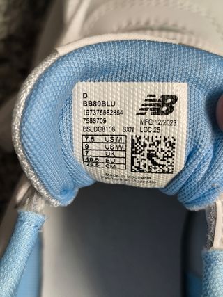 Zapatillas New Balance Blancas y Azul