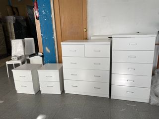 Muebles de dormitorio blancos