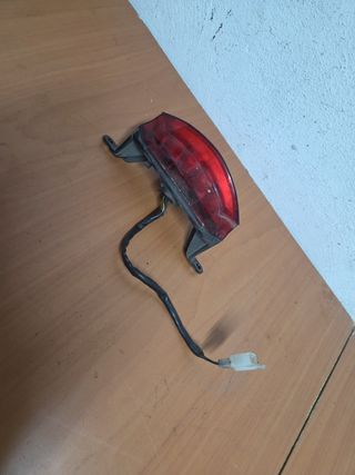Piloto trasero KTM DUKE LED Rojo