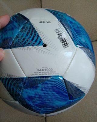 Pallone calcio Molten F4A1000 MK1020, taglia 4