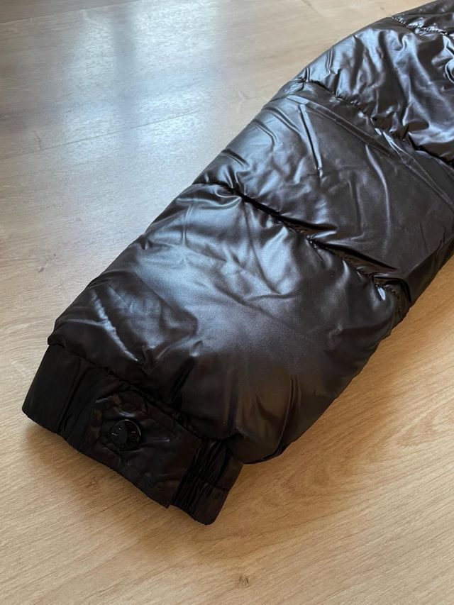 Chaquetón plumífero negro hombre inspirac Moncl