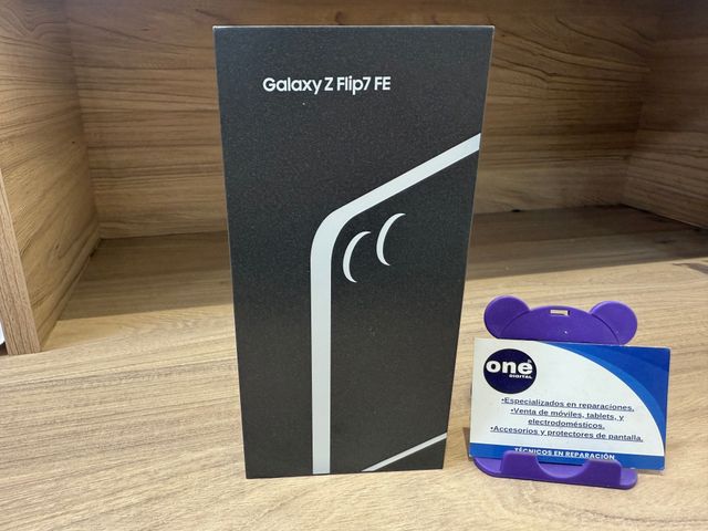 Samsung Galaxy Z Flip7 FE Blanco 256GB Precintado
