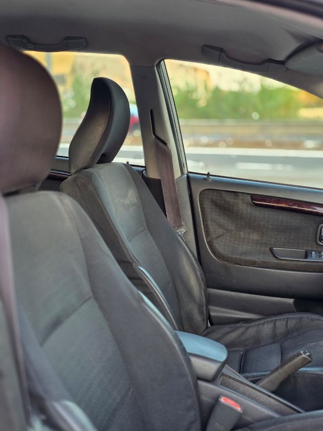 Volvo S40 1.8 122CV 1 AÑO DE GARANTÍA