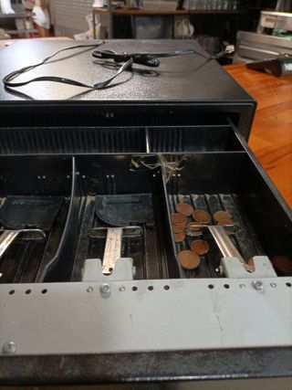 Cajón de caja registradora negro