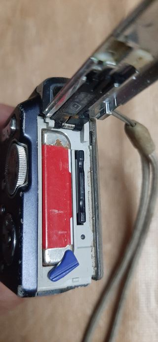 Cámara Sony Cyber-shot 7.2 MP Full HD