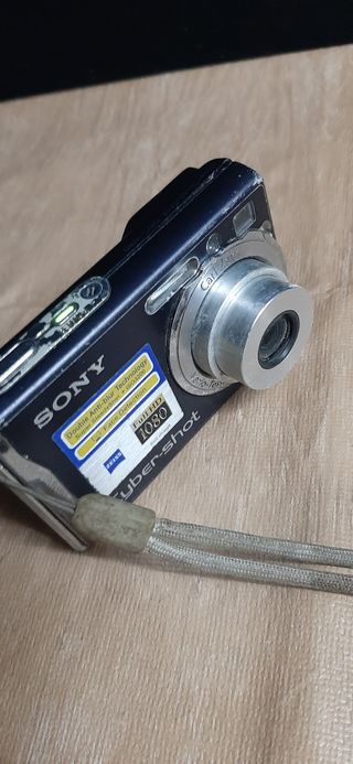 Cámara Sony Cyber-shot 7.2 MP Full HD