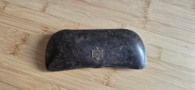Antiguas gafas con funda Tercer Reich