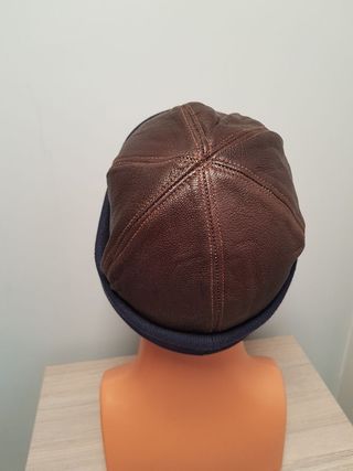 Antiguo gorro de la policía bulgara años 70-80